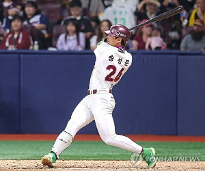 '기둥뿌리' 송성문마저 뽑힌 키움, 성적·연봉총액 하한선 고민