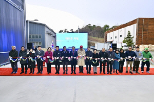 '전량 소각에서 선별로'…속초시, 폐비닐 전문 선별시설 준공