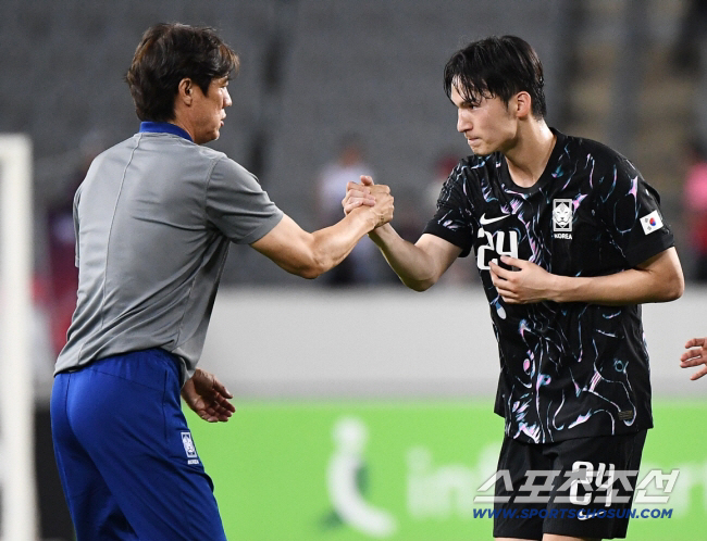 [단독]"라데시마 전북이 움직인다" '넥스트 김민재+대세 센터백' 변준수…