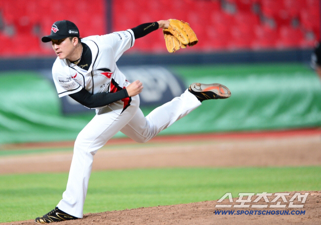 유니콘스 출신 감독이 유니콘스 명맥을 되살렸다. 황재균 은퇴 끝? 200…