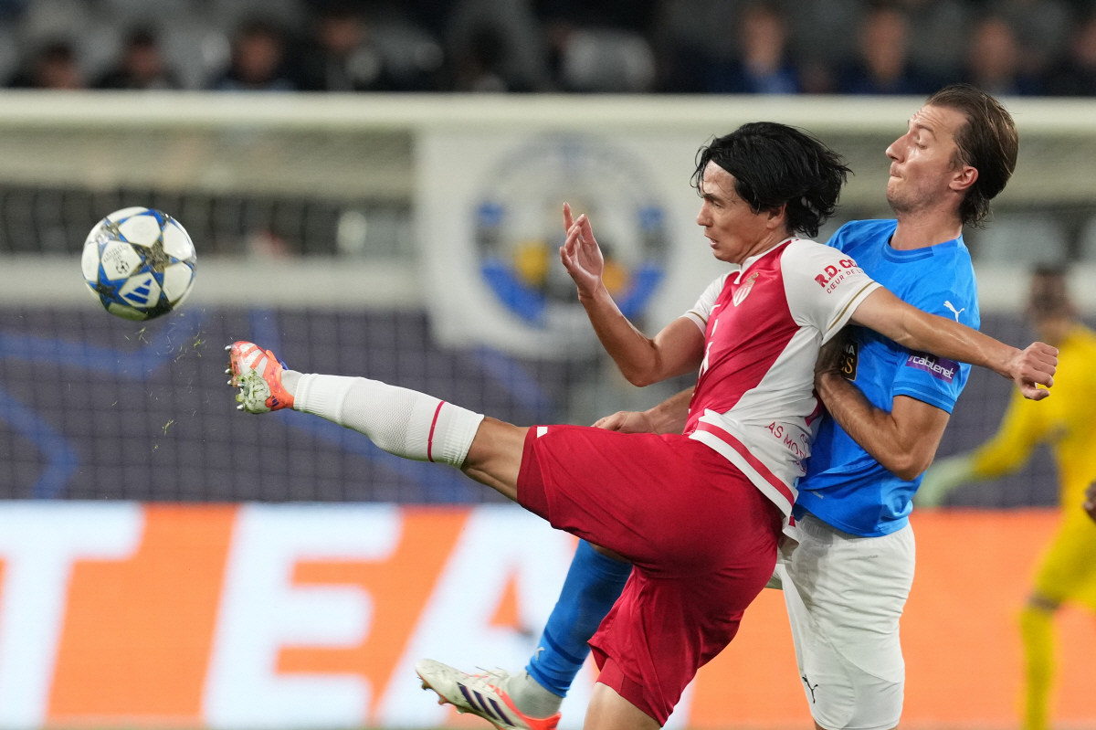 '월드컵 우승한다더니' 日열도 대충격! '핵심' 미나미노, 십자인대 파열…