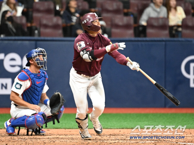 2019년 전국민 밉상으로 카메라 앞에 섰던 철부지가, 2025년 전국민…