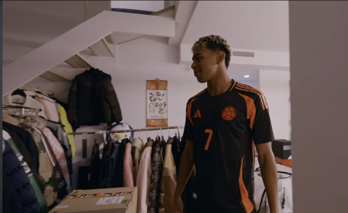 완전 깜짝! '세계 최고 유망주' 야말 한국 투어 진짜 좋았구나...집에…