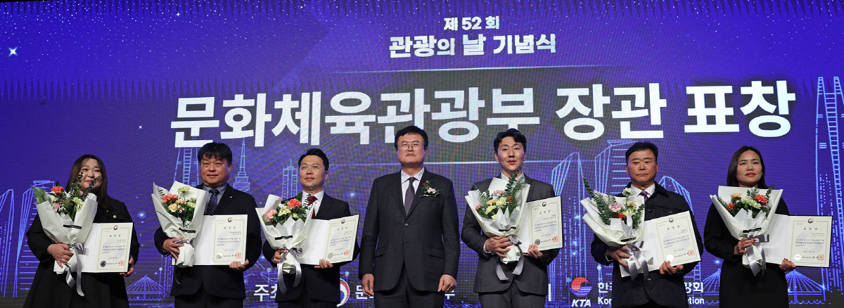 '1870만' 올해 외래관광객 역대 최다…김민석 국무총리 "선진 관광 국…