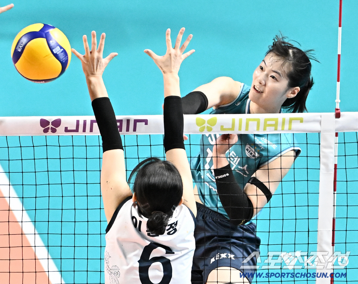 2연패는 없다. 5명이 10점이상 이게 1위팀. 한국도로공사, GS칼텍스…