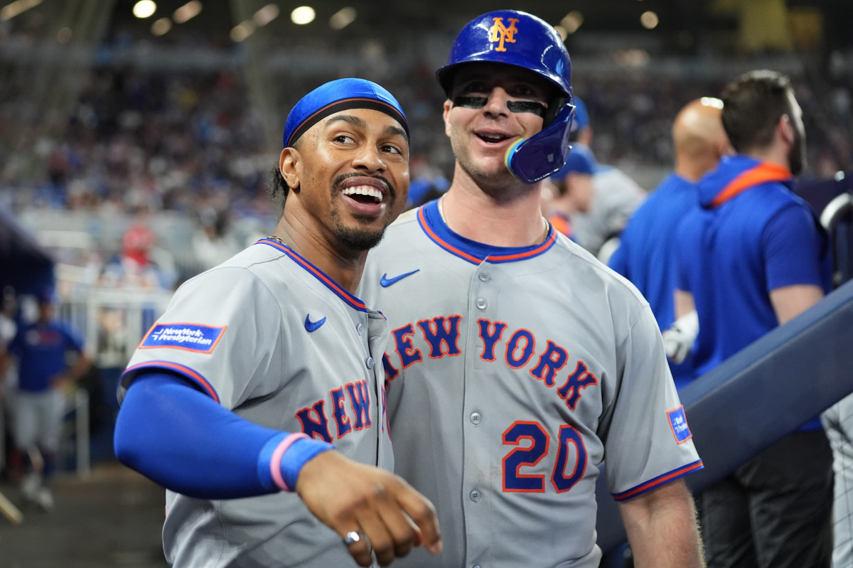 '대충격' 분란 의혹 선수 트레이드 강행, 해체 수준 선수단 개편…1조6…