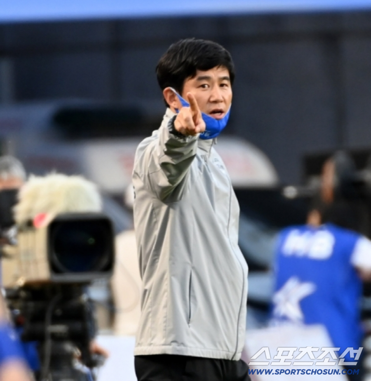 "승격 최선!" 박건하 전 수원삼성 감독,수원FC 지휘봉...이정효 감독…