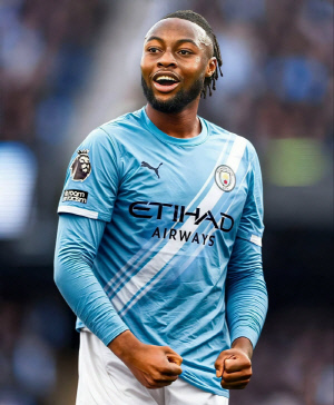 그러면 그렇지! 토트넘 '포스트 쏘니' 영입 또또또 물거품…