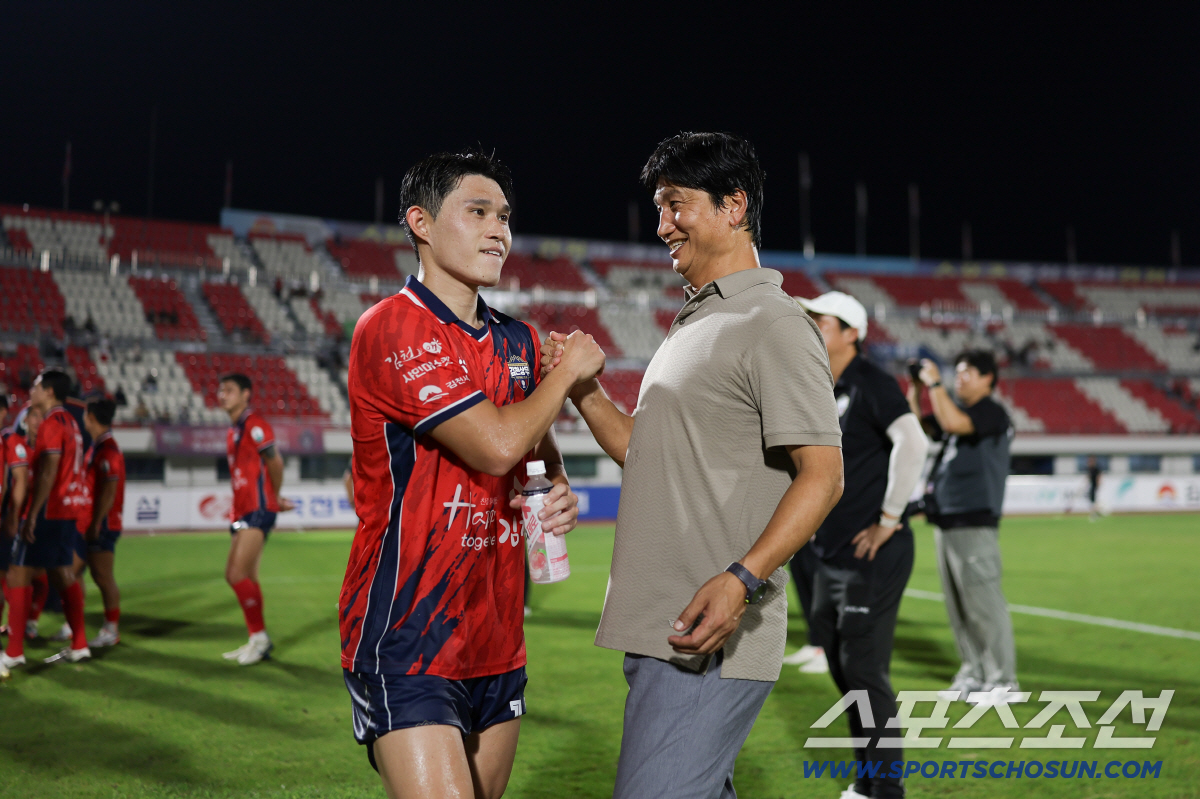 [공식발표]포옛 떠난 전북, 정정용 감독 선임 "성장·시스템·디테일 갖춘…