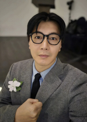 '5년째 캐스팅 無' 김승현, 결국 행사 MC 됐다 