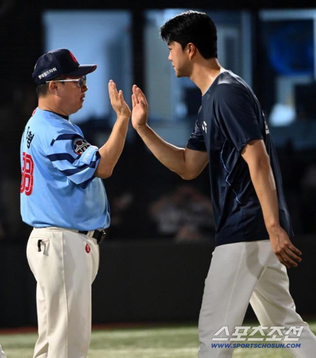 'ERA 7.67 → 1이닝 9실점' 봤는데 필승조? "사실상 올해가 프…