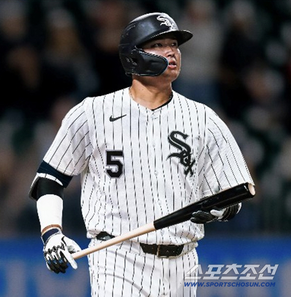 '괴물타자' 무라카미 왼쪽 손목에 저 시계는…스위스제 7억2000만원짜리…