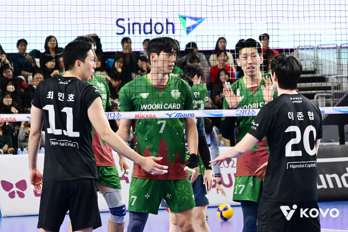 '크리스마스인데…' 또 싸워? 에이스 → 사령탑까지 휘말린 감정적 신경전…