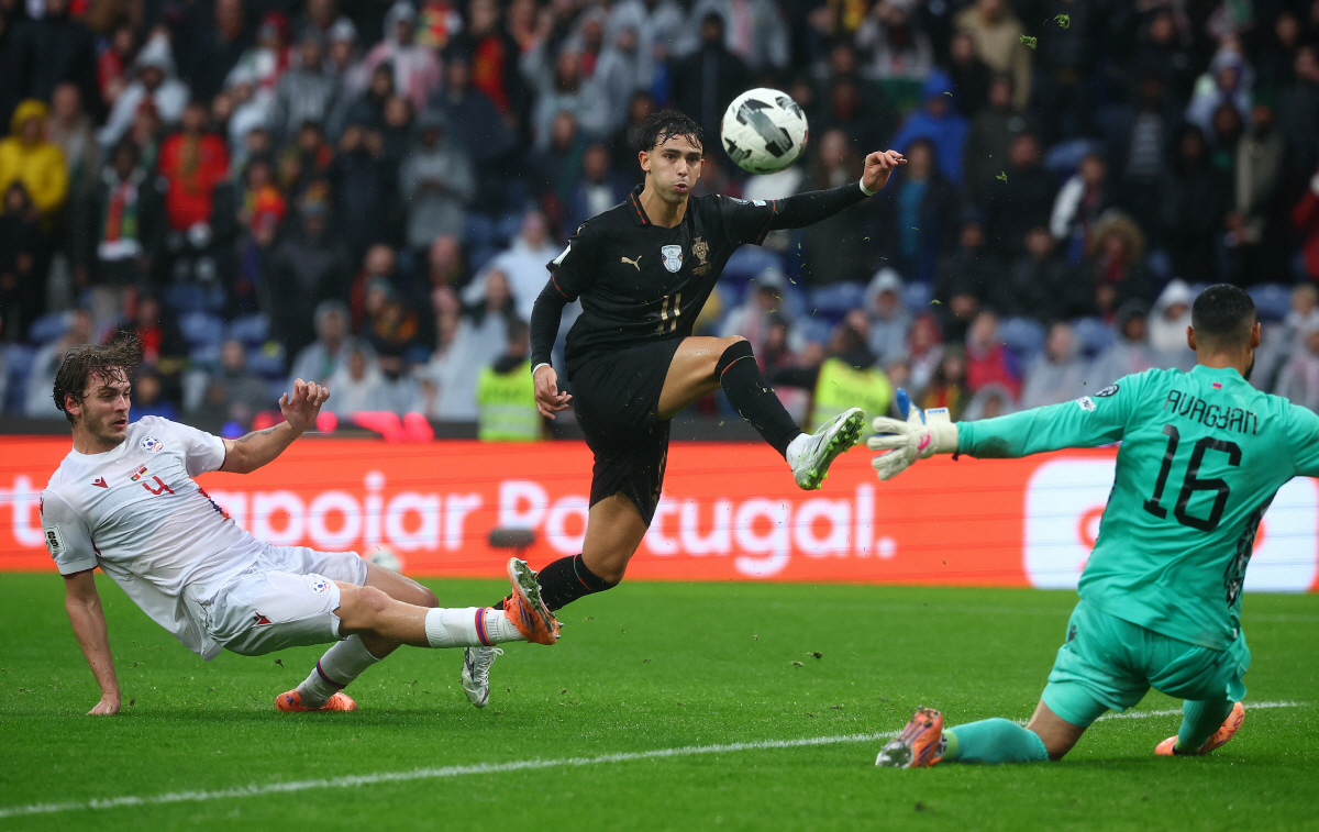 돈독 오른 호날두 역대급 망언 옳았나 "사우디, 포르투갈보다 낫다"...…