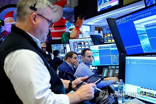 뉴욕증시, 성탄절 앞두고 상승 마감…S&P500 연일 사상최고치(종합)
