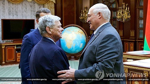 "트럼프특사, 벨라루스 정상과의 협상수단으로 살빼는약 동원"
