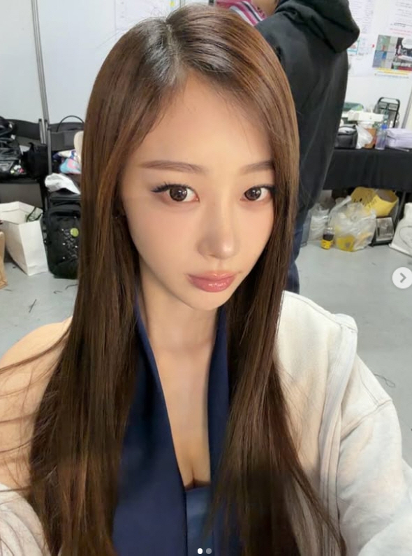 지젤, 제니 무대 태도 논란에 직접 해명..."자리 탓. 안 보였다"