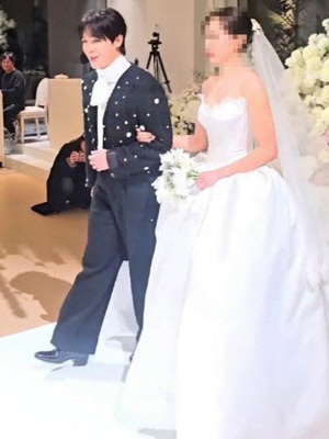 미르, 신부 얼굴 노출 논란에 입 열었다 