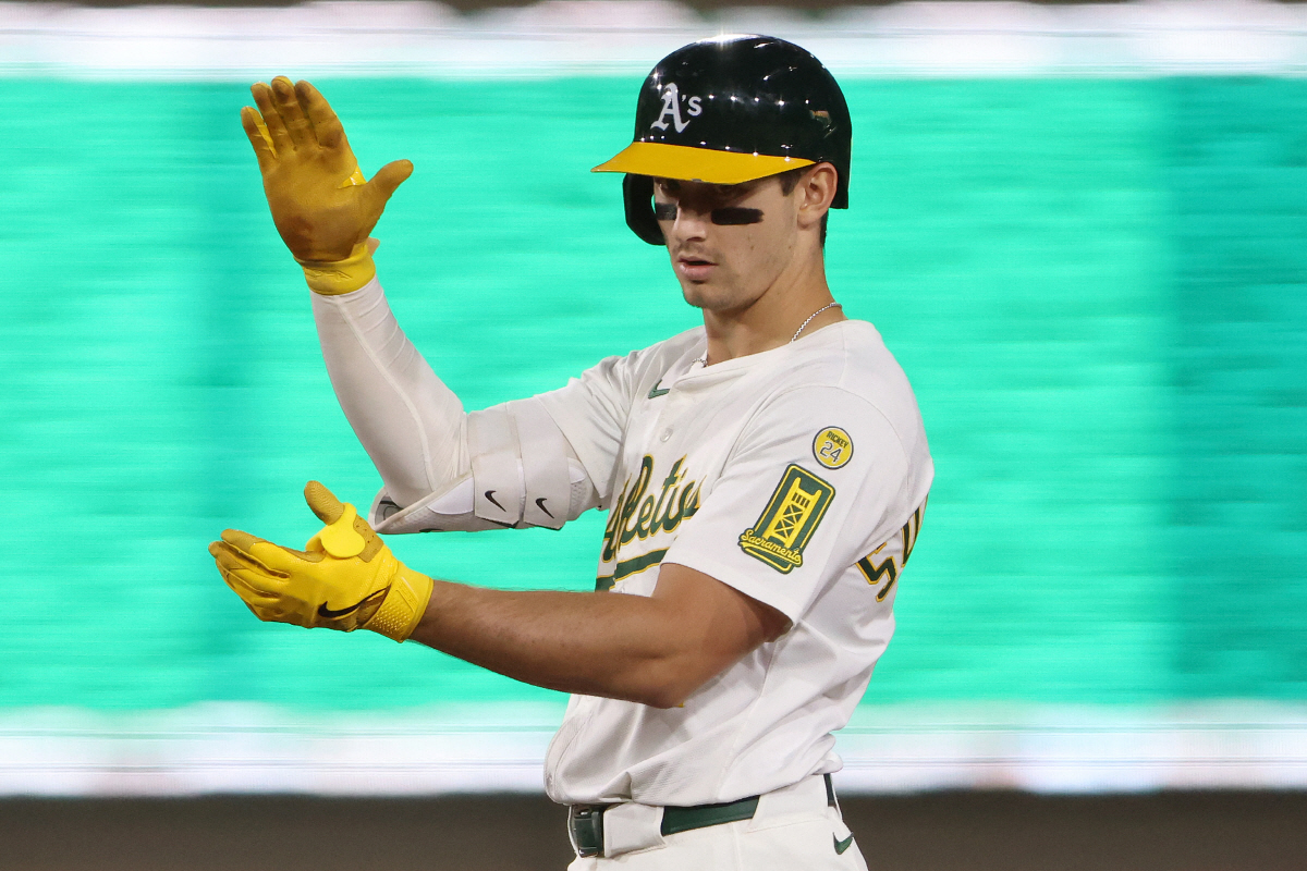 '짠돌이 구단, 화끈하게 질렀다' 김하성에게 4년 제시했던 애슬레틱스, …