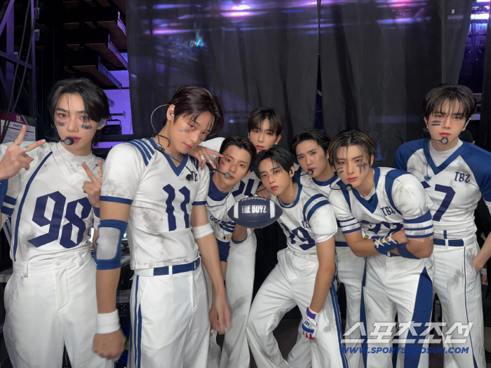 더보이즈, ‘가요대전’ 찢었다… 크리스마스 밤 뒤흔든 초특급 퍼포먼스