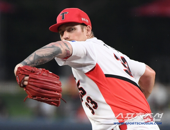 '옵션 무려 4억' 보장 13억뿐이다, KIA 오래 걸린 이유 있었네…"…