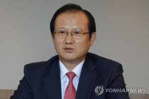 경찰, 주말에도 前 통일교 한국회장 소환…금품 로비 추적