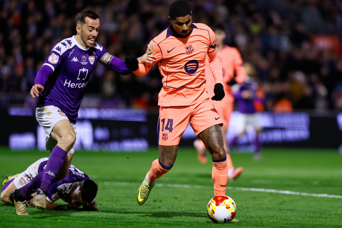 "최고가 아닌 클럽에서 왜 열심히 뜁니까?"→래시포드 맨유 비난…"바르셀…