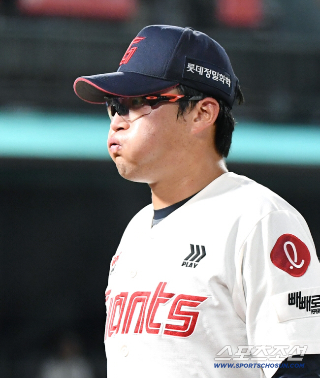 "내가 잘해야 롯데도 잘한다" 12연패 악몽 잊지않은 안경에이스, 레전드…