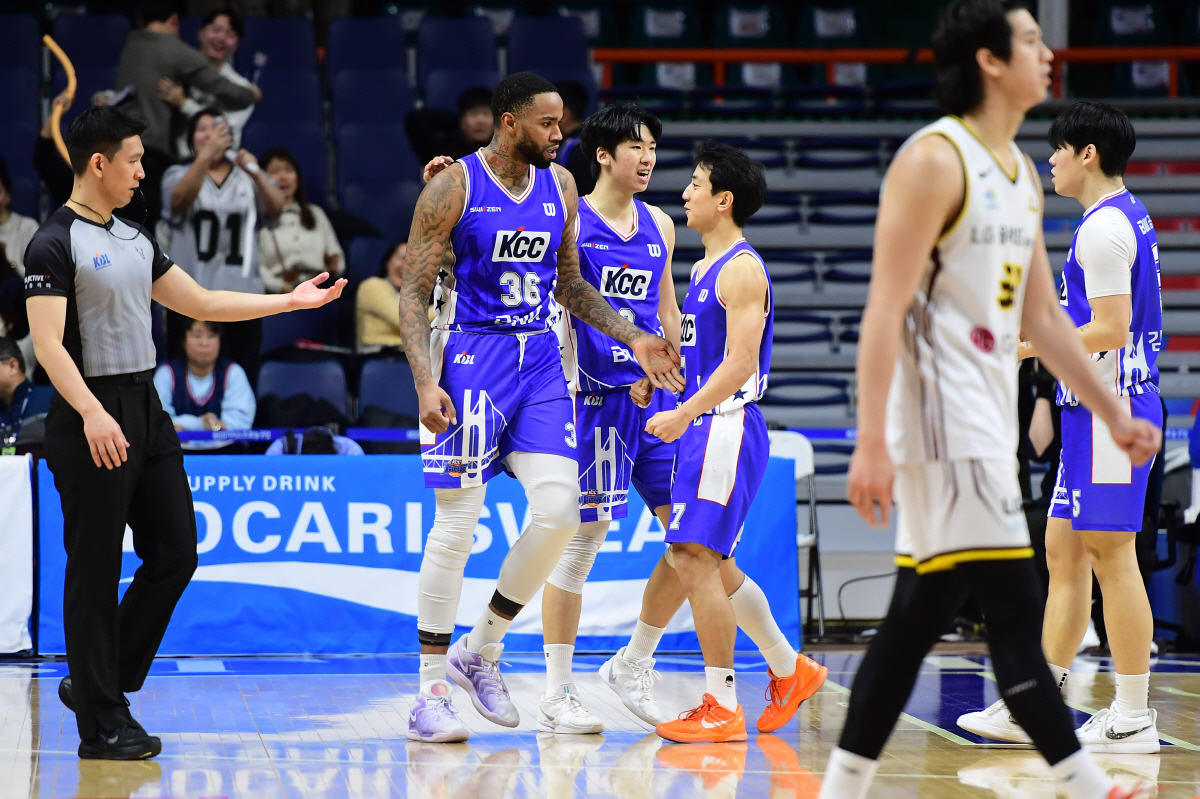 [류동혁의 이슈분석] 10전전승 'KCC 천적' LG. KCC 풀전력 가…