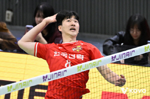 '4~6주 아웃' 김정호 공백 → 