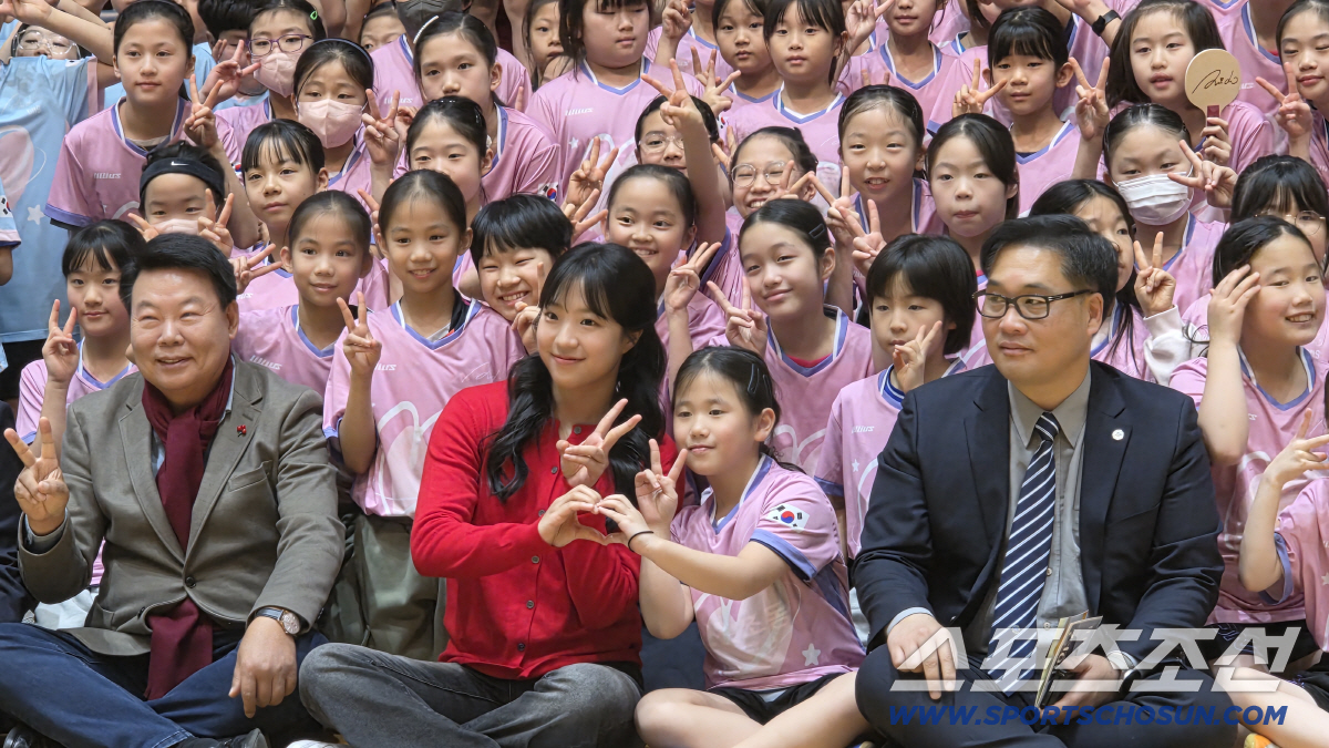 "파도파도 미담뿐" '기부천사'신유빈 당진시 '이웃돕기'에 써주세요...…