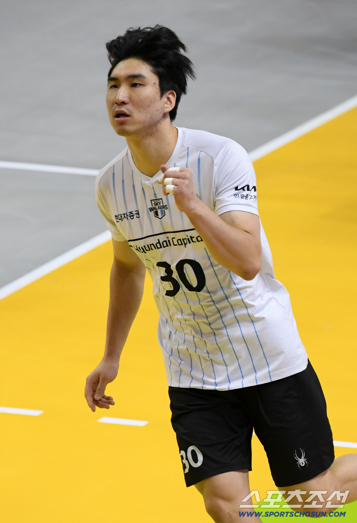 "완전히 다른 팀이 됐다" 적장도 놀란 젊은피 맹활약…'1위가 바로 저긴…