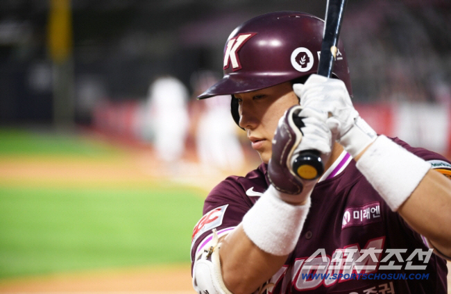 현역 빅리거 4명 배출 명문구단? 현실은 100패 위기. 먹잇감이 된 초…