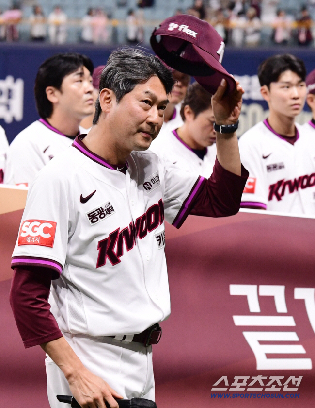 현역 빅리거 4명 배출 명문구단? 현실은 100패 위기. 먹잇감이 된 초…