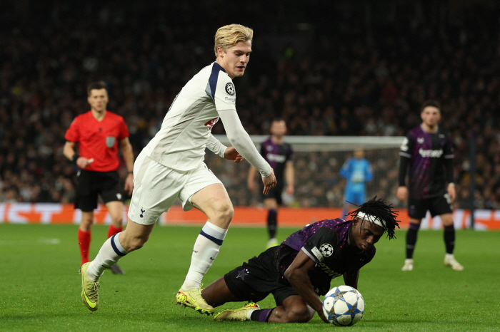 "이것이 바로 손흥민 '특훈' 효과!" 토트넘 루카스 베리발 극찬 폭발, 토마스 프랭크 "빼어난 재능…10번으로 뛸 능력 이상"