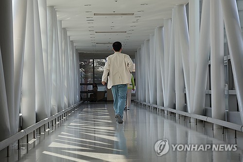 "韓, 아동 비율 높은 지역일수록 인구당 의사 수 적어"