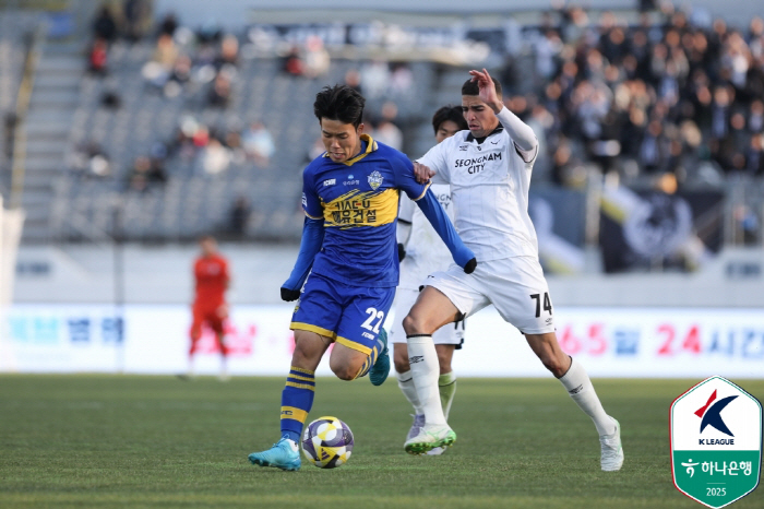 [오피셜]"2부에서 잘하면 포항 간다" 유럽파 출신 멀티플레이어 김승호,…