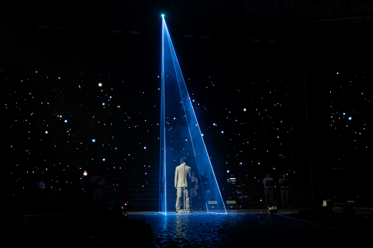 정용화, 솔로 10주년 기념 아시아 투어 성료…내년 1월 씨엔블루 컴백까…