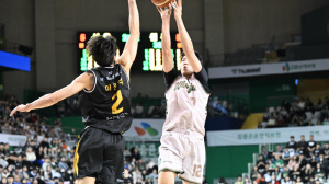 [현장분석] 22점 차 리드→허무한 역전 허용→14점 차 재역전 대승. 3연패 달린 DB의 아이러니컬한 '3점 역습'. 최상위권 도약 준비 완료