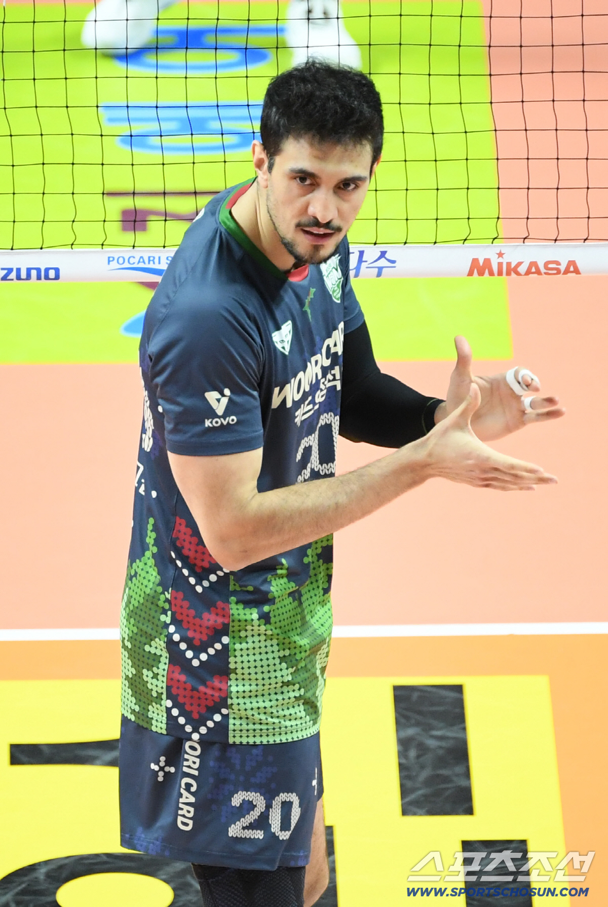 "멘털 문제? 프로하면 안되는 선수" 불호령…'4연패 → 전반기 마감' …