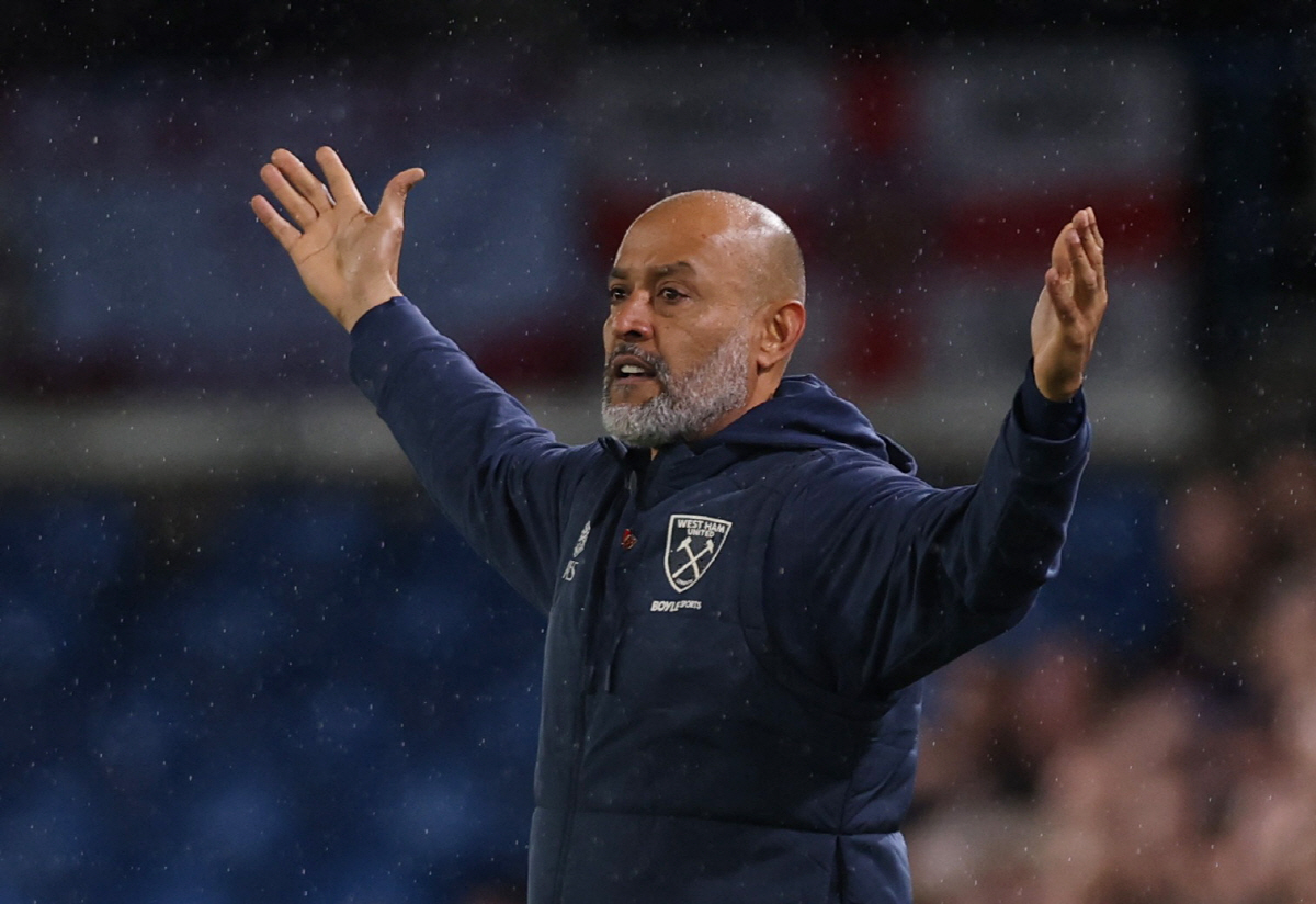 "수뇌부 경질 고려" 손흥민도 살리지 못했던 감독, 또 일자리 뺏길 위기…