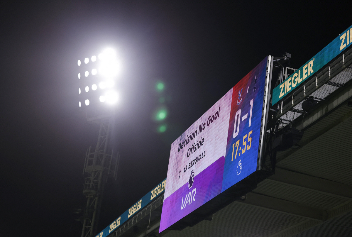 "흥민이 형…" '안 풀린다' SON 떠난 토트넘 핵심이라더니, '600…