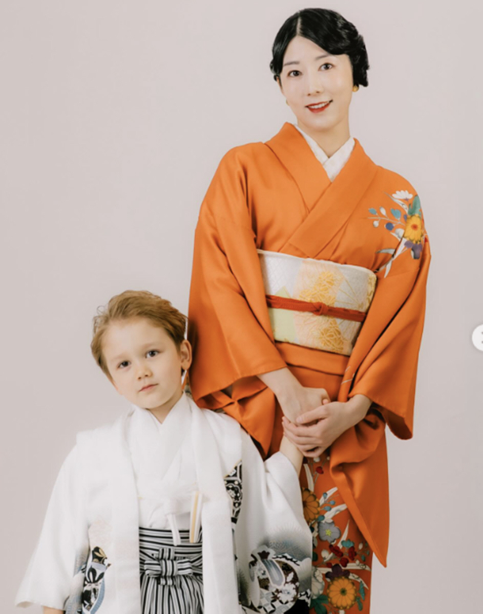 사유리, 아들과 '기모노 가족사진'..."아빠 없어 불쌍하다" 무례한 말…