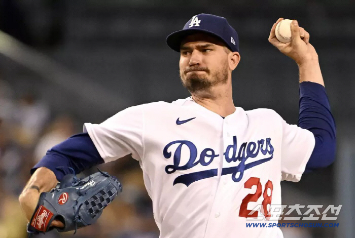 2023년 10승에 WS 4차전 승리투수였는데... 겨우 34세에 은퇴 …