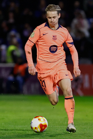 재계약, 그런데 