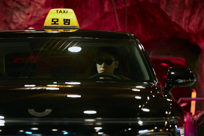 “영화야 드라마야?” ‘모범택시3’ 미술감독이 밝힌 완벽 미장센 제작기