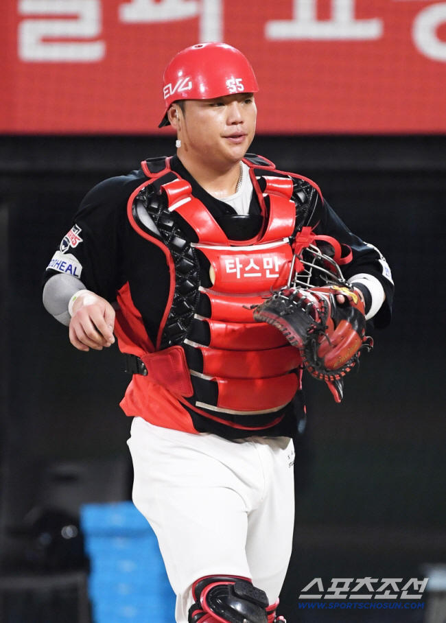 '다 뜯어말렸다' KIA 트레이드 승부수 왜 포기 안 했나…내년 FA 투…