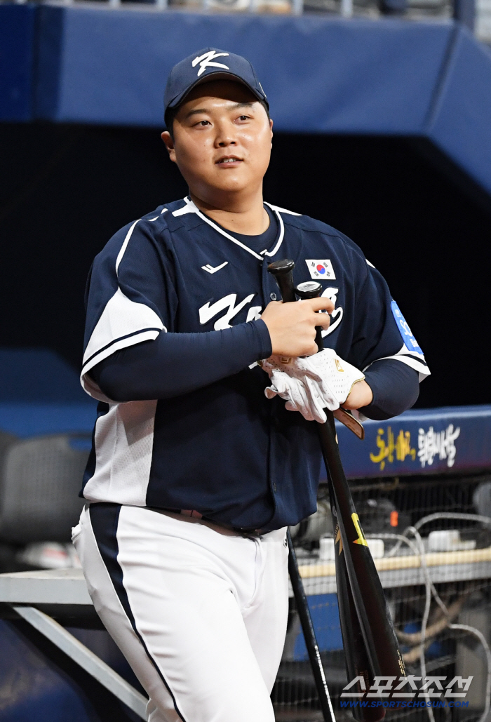 '더이상 어리지 않다' 부담감은 변명일 뿐…한동희의 2026년, '아픈손가락' → 진짜 거포 거듭날까 [포커스]