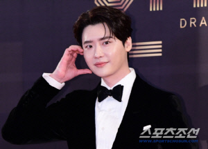 사랑하면 닮는다더니..'아이유♥' 이종석, 취약계층 암환자들에 1억원 기부