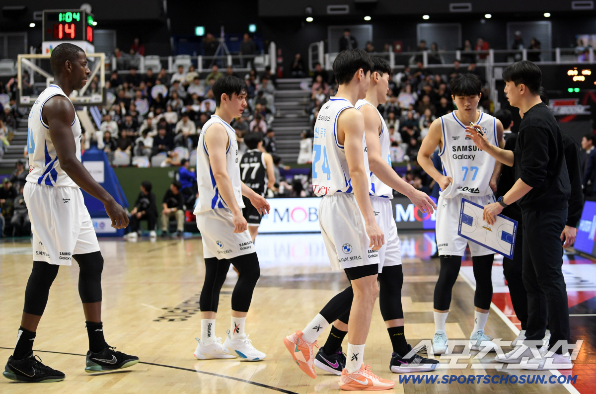 [현장인터뷰]'5연패' 김효범 감독 작심 발언 "농구 문제가 아니다…다 …